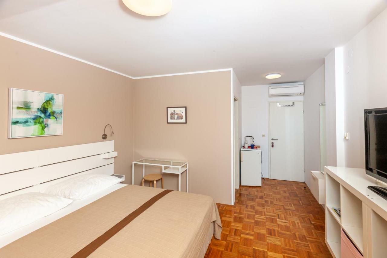 Apartments And Rooms Mofardin Rovinj Exteriér fotografie
